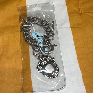 New Men’s Stigma Silver Tone Shield Toggle Bracelet Oxidized Effect 9 Inches